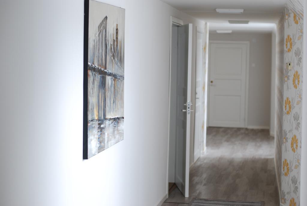 Suviste Guesthouse Kuressaare Exterior photo